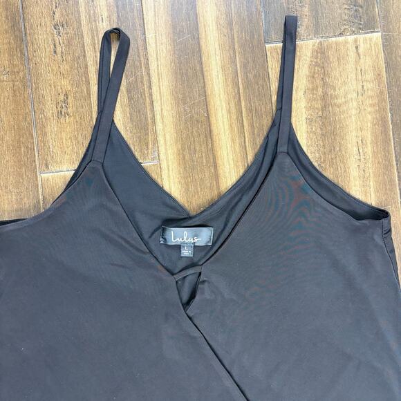 Lulu's size L Black Sleeveless Wrap Camisole Thin Strap V neck Flowy Fit Keyhole - Picture 2 of 9